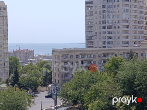 Satılır 2 otaqlı köhnə tikili 31 m² — Bakı