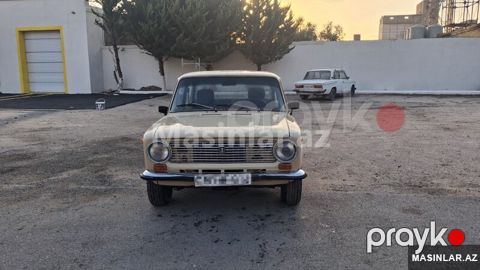 Lada (vaz) 011, 1985 il — Bakı