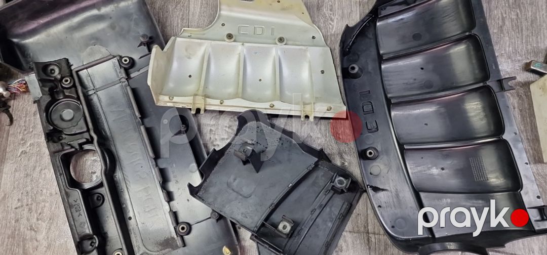 Mercedes Benz mühərrik qapağı — Ehtiyat hissələri və aksesuarlar, Bakı (2)