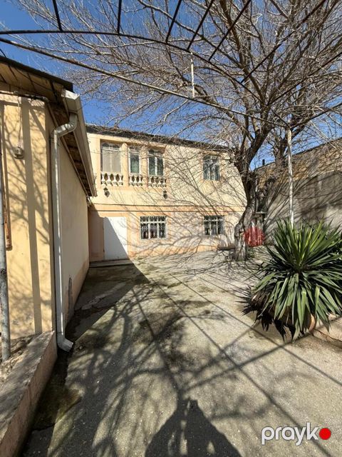 İcarəyə verilir 8 otaqlı həyət evi/bağ evi 326 m² — Bakı