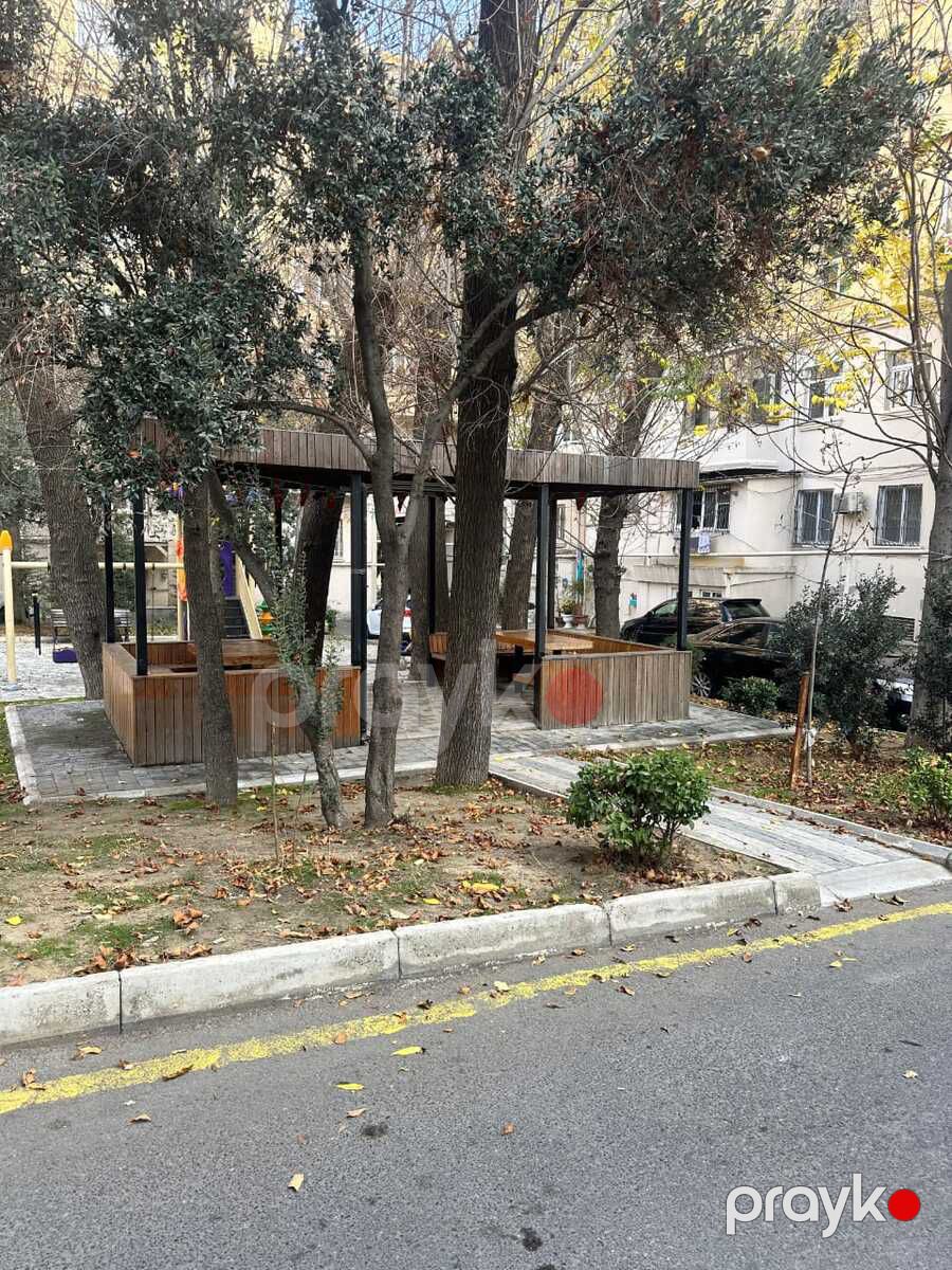 Satılır 3 otaqlı köhnə tikili 92 m² — Mənzil, Bakı (4)