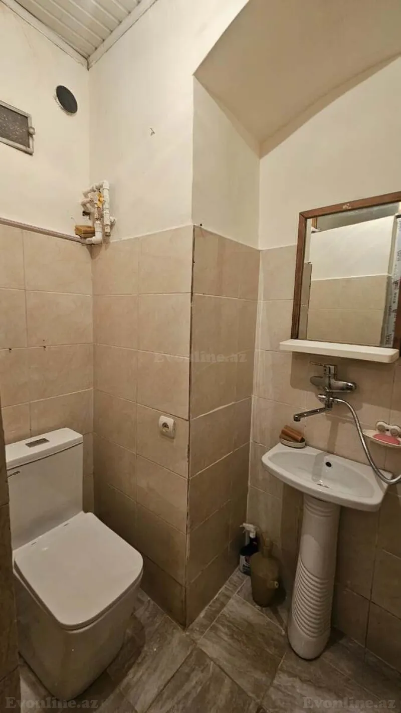 Kirayə verilir 2 otaqlı Mənzil Köhnə tikili 70 m² Bakı, Yasamal r — Mənzil, Bakı (6)