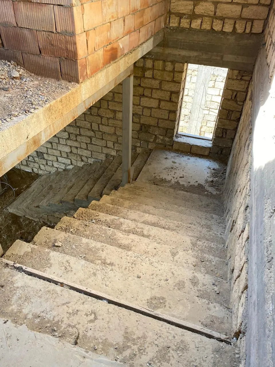 Masazır, 8 otaqlı Həyət evi satılır - 322 m², 3 mərtəbə, 15.32 sot — Ev, villa, Bakı (8)