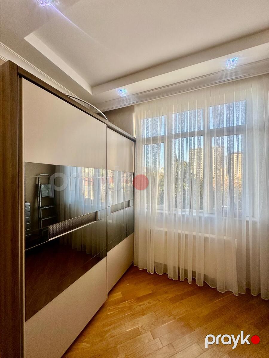 Satılır 3 otaqlı köhnə tikili 100 m² — Mənzil, Bakı (12)
