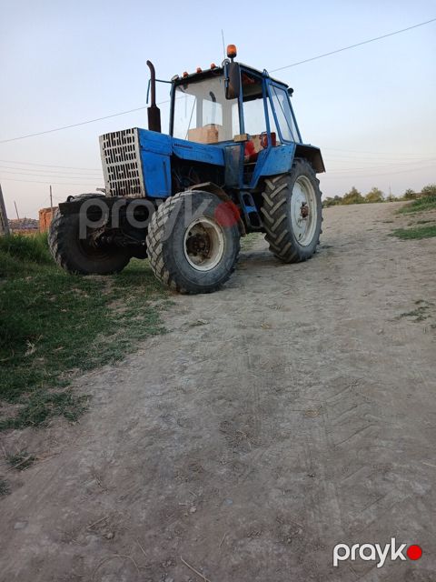 Traktor Belarus MTZ, 1985 il — Ağdaş