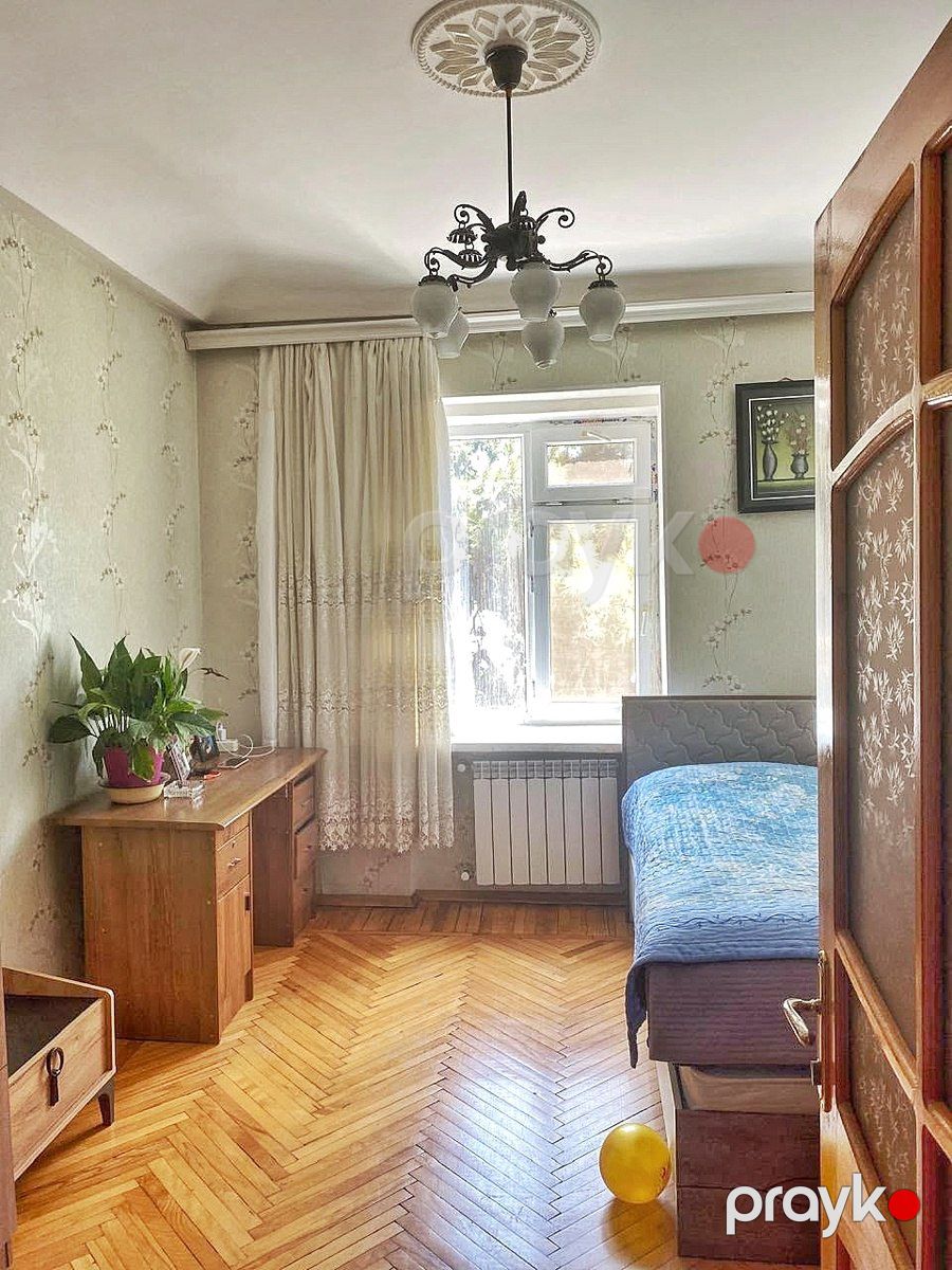Satılır 4 otaqlı köhnə tikili 80 m² — Mənzil, Bakı (4)