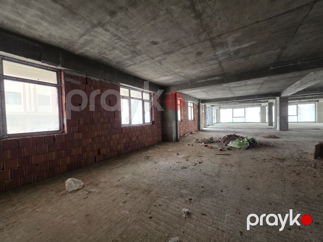 Satılır obyekt 330 m² — Əmlak, Bakı (3)