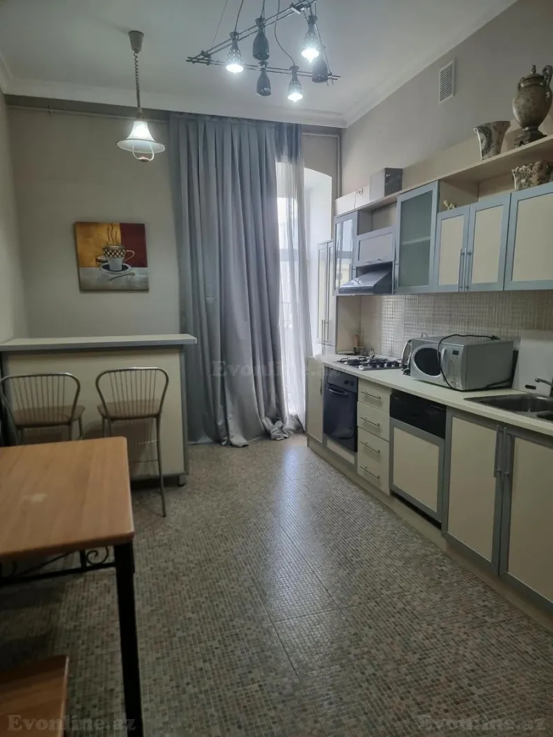 Kirayə verilir 3 otaqlı Mənzil Yeni tikili 130 m² Bakı, Yasamal r., Nizami m — Mənzil, Bakı (4)