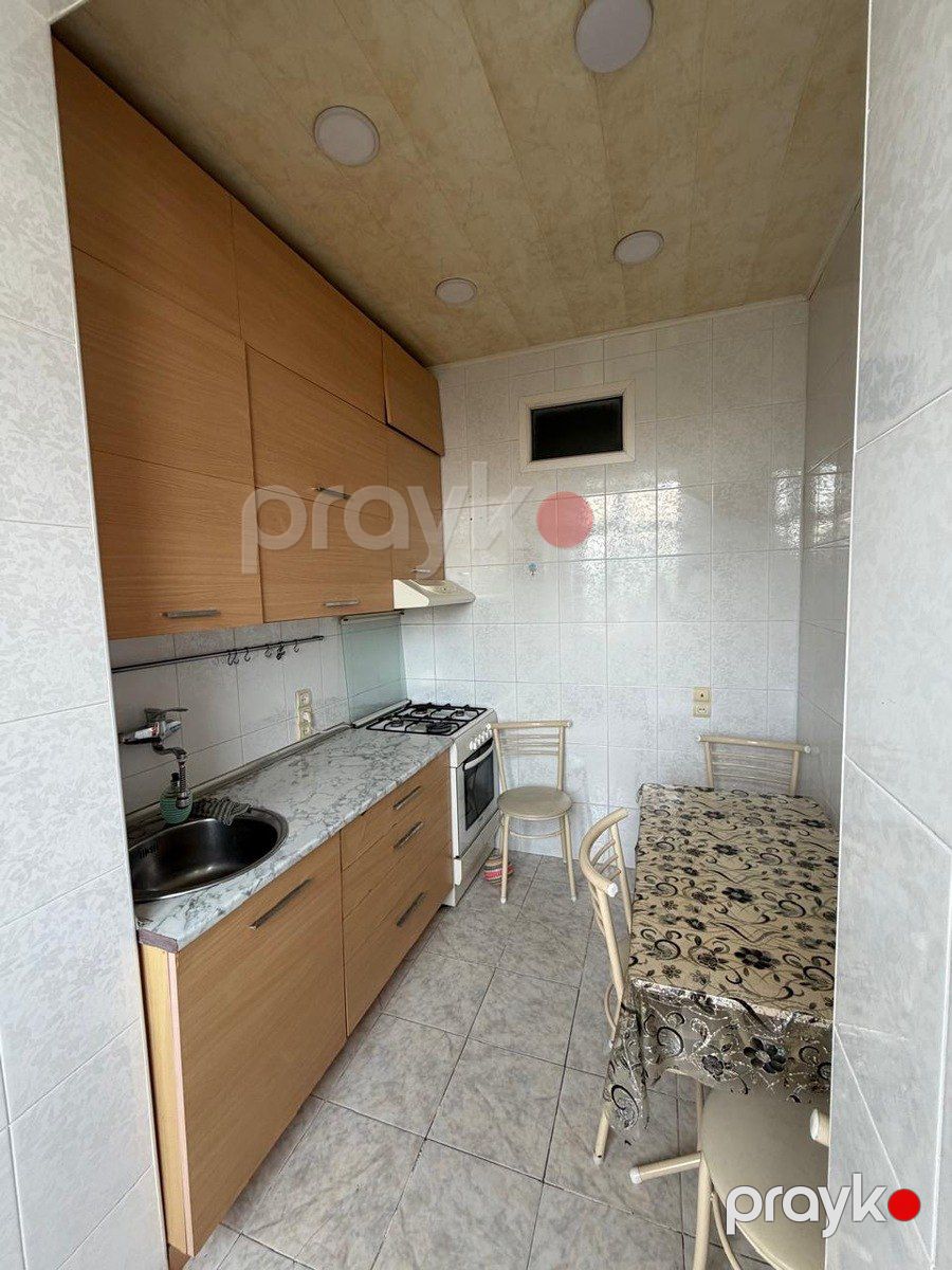 İcarəyə verilir 2 otaqlı köhnə tikili 60 m² — Mənzil, Bakı (7)