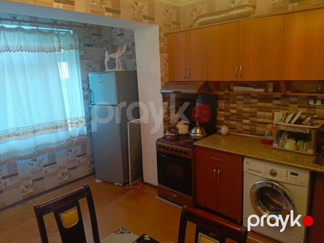 Satılır 2 otaqlı köhnə tikili 58 m² — Mənzil, Bakı (2)