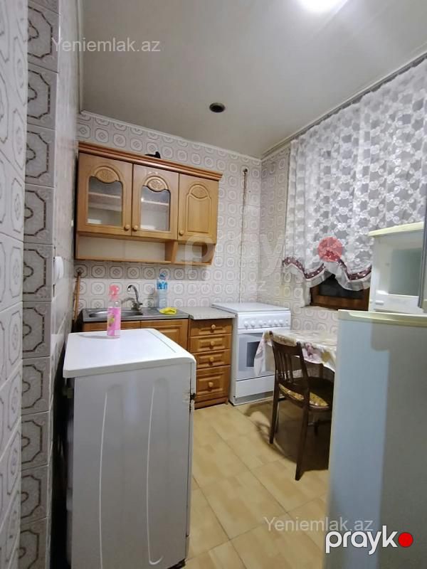 Kirayə 2 otaqlı Bina evi menzil (Köhnə tikili), 50 m², Binəqədi rayonu — Mənzil, Bakı (10)