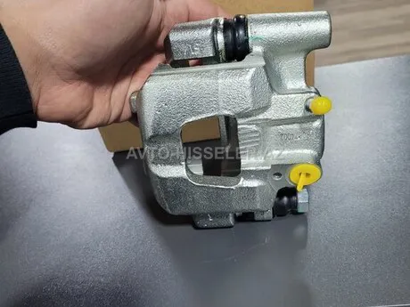 Toyota Prius arxa silindiri-suport — Bakı