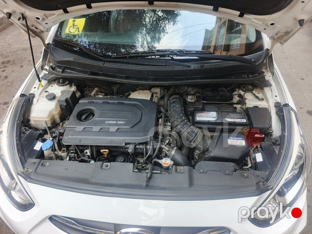 Hyundai Elantra, 1.8 L, 2015 il, 129 680 km 77-UT-750 — Avtomobillər, Bakı (9)