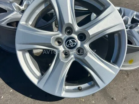 Toyota RAV4 diski R18 — Diskləri, Bakı