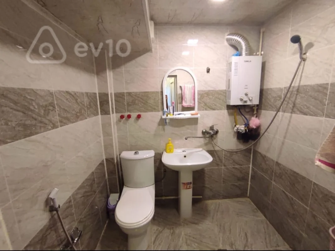2 otaqlı mənzil, 60 m², neftciler — kirayə — Mənzil, Bakı (7)
