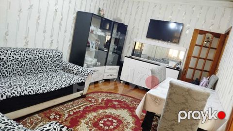Satılır 2 otaqlı köhnə tikili 50 m² — Bakı
