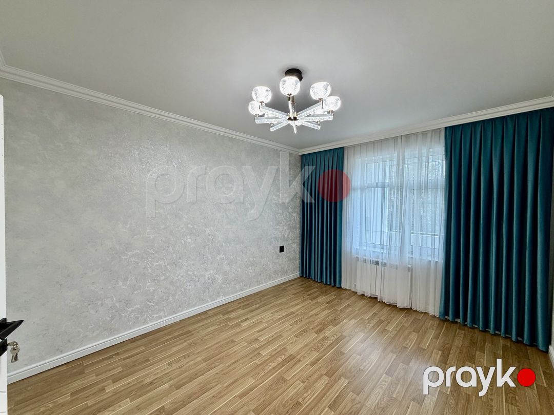 Satılır 2 otaqlı köhnə tikili 65 m² — Mənzil, Bakı (8)