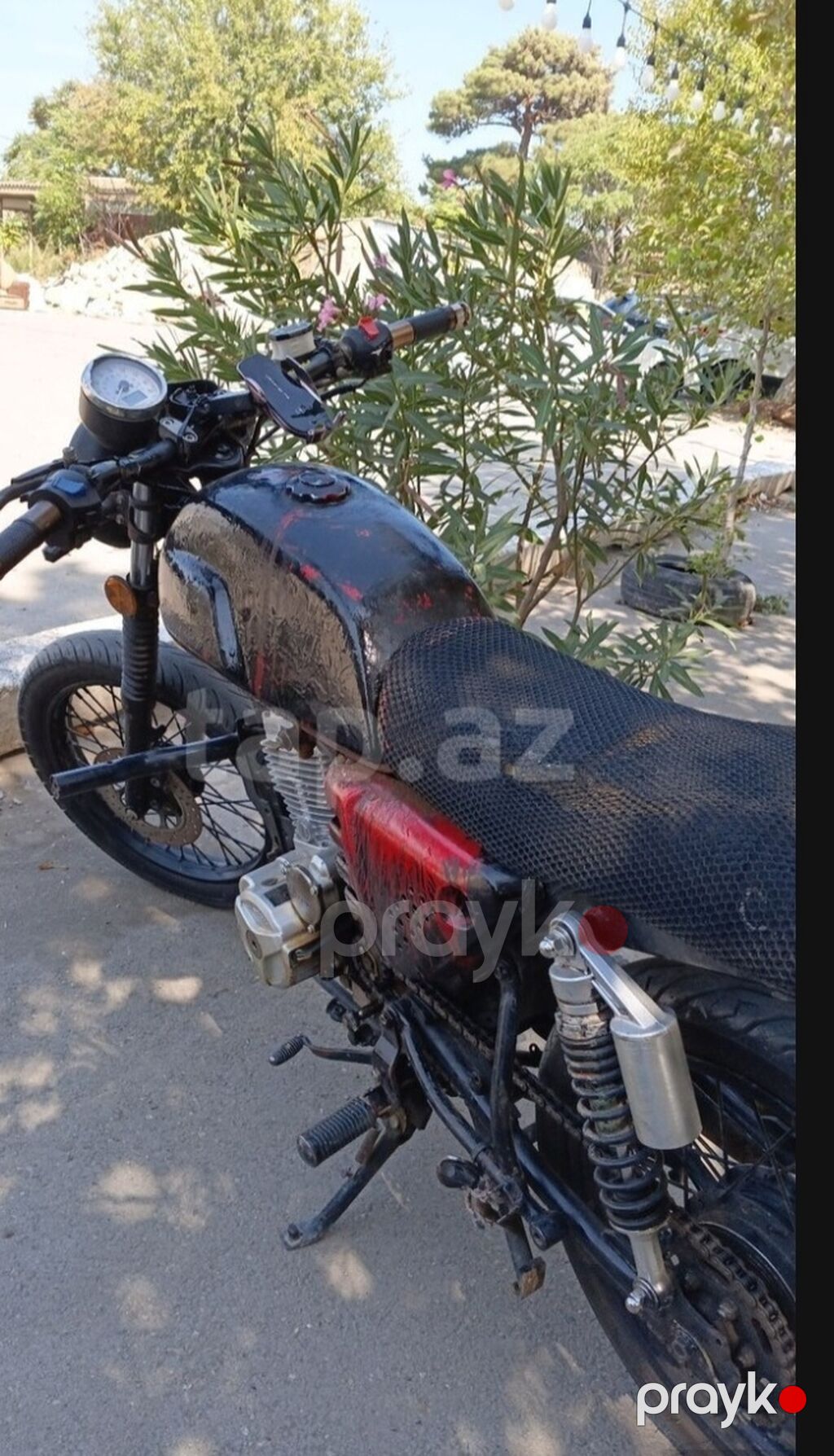 Kafe-reyser üslubunda yığılmış yol motosikleti - Çərçivə: boru tipli — Motosikletlər, Sumqayıt (2)