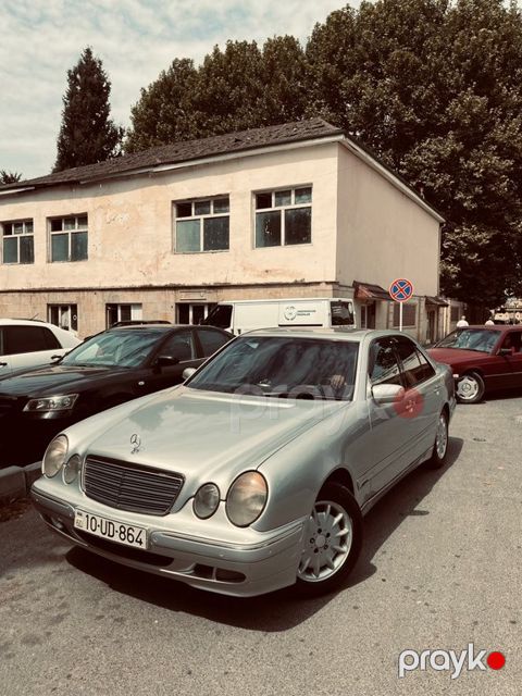 Mercedes E 240, 2.4 L, 2001 il, 422 958 km — Ağdaş