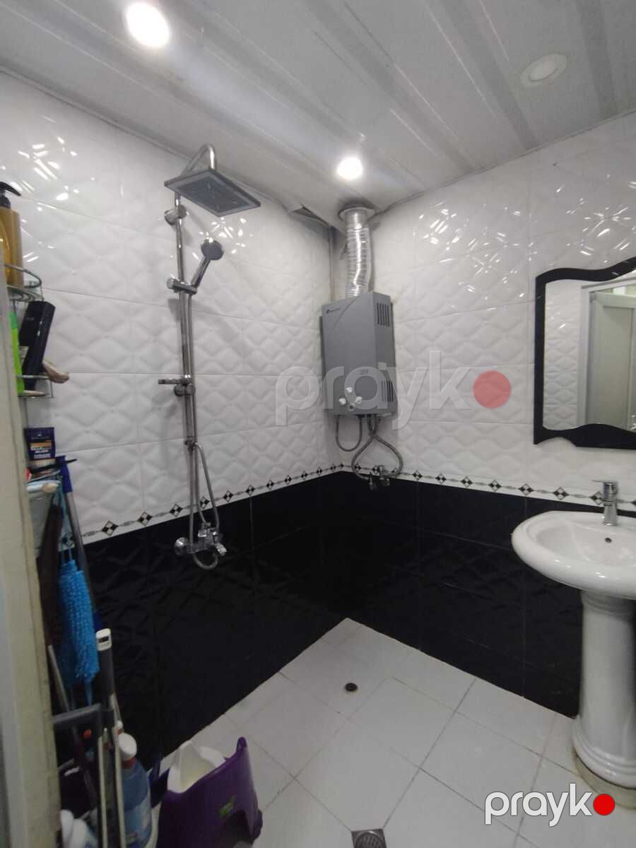 Satılır 3 otaqlı köhnə tikili 68 m² — Mənzil, Bakı (11)