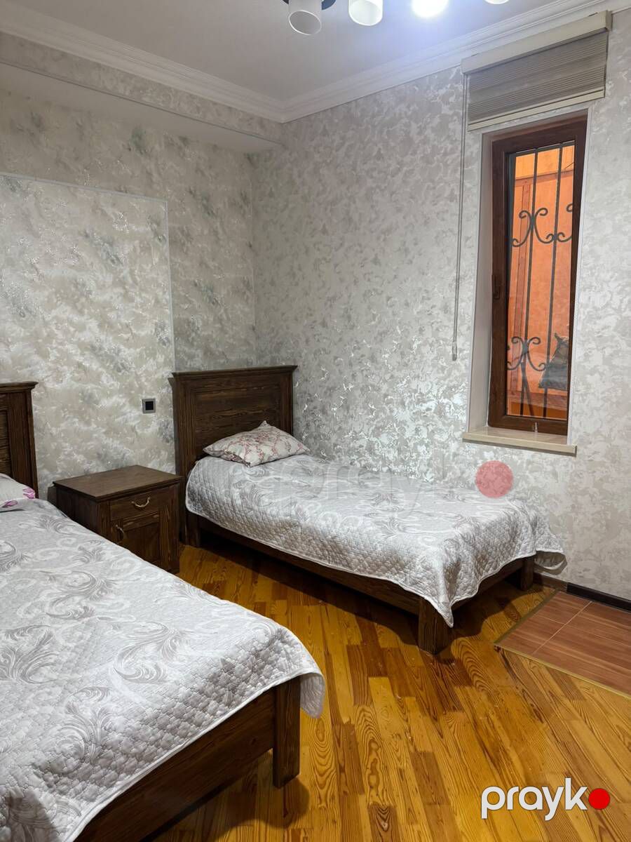 Satılır 6 otaqlı həyət evi/bağ evi 350 m² — Ev, villa, Bakı (9)
