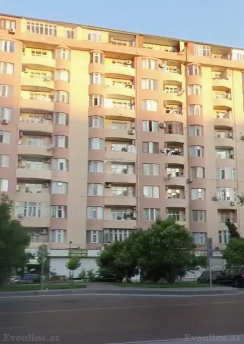 Satılır 2 otaqlı Mənzil Yeni tikili 75.1 m² Bakı, Xətai r., Əhmədli m., Əhmədli — Bakı