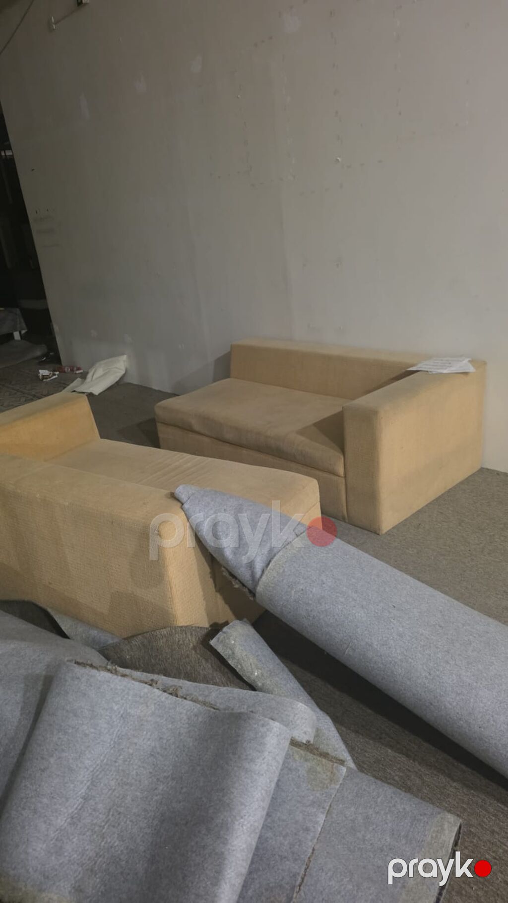 Mebel dəsti – minimalist tərzdə yumşaq oturacaqlar və masa Tərkib — Yumşaq mobilya dəstləri, Digah (2)