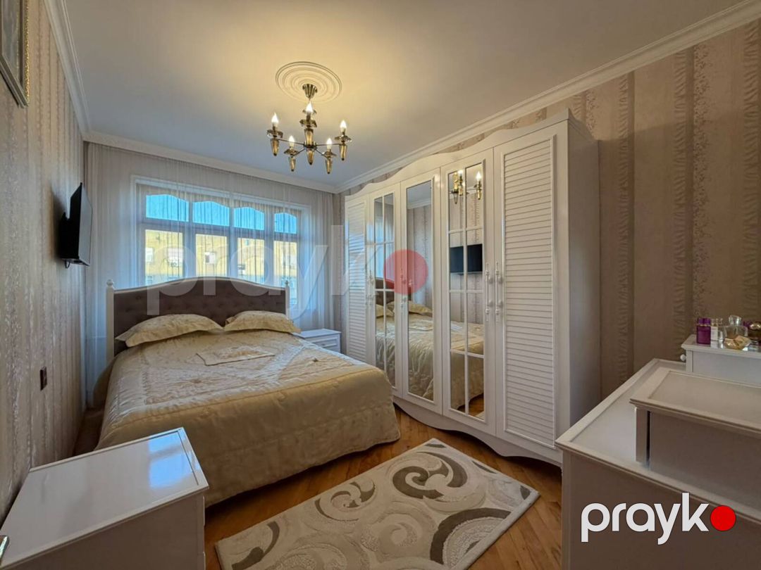 Satılır 4 otaqlı köhnə tikili 100 m² — Mənzil, Bakı (12)