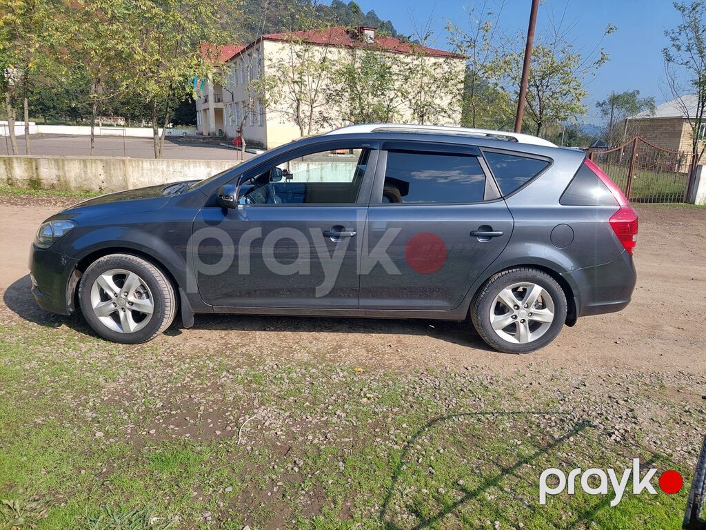 Kia Ceed: 1.6 l 2010 il Universal 77-FR-568 — Avtomobillər, Lerik (4)