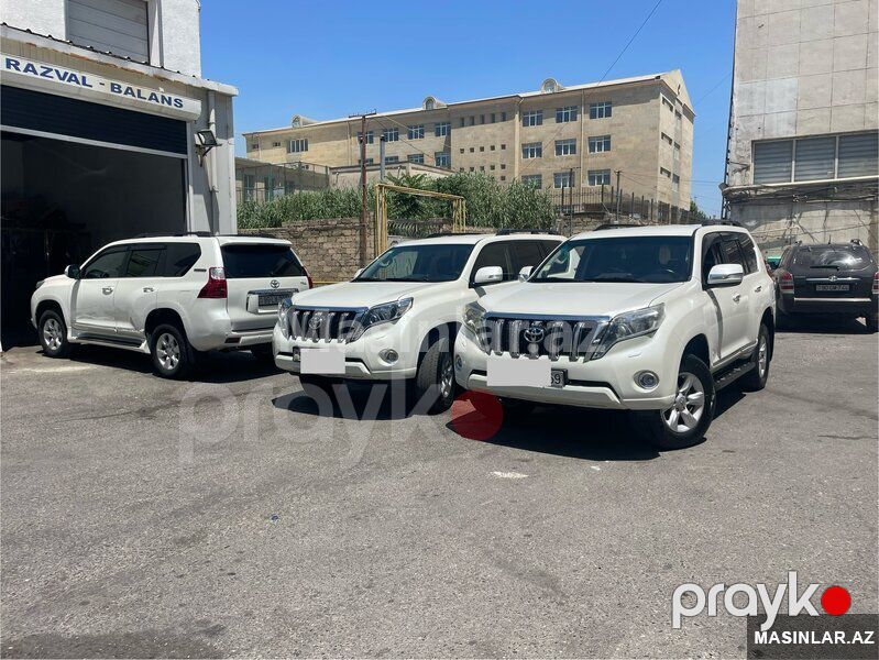 Toyota Prado, 2014 il — Minik avtomobili icarəsi, Bakı (2)