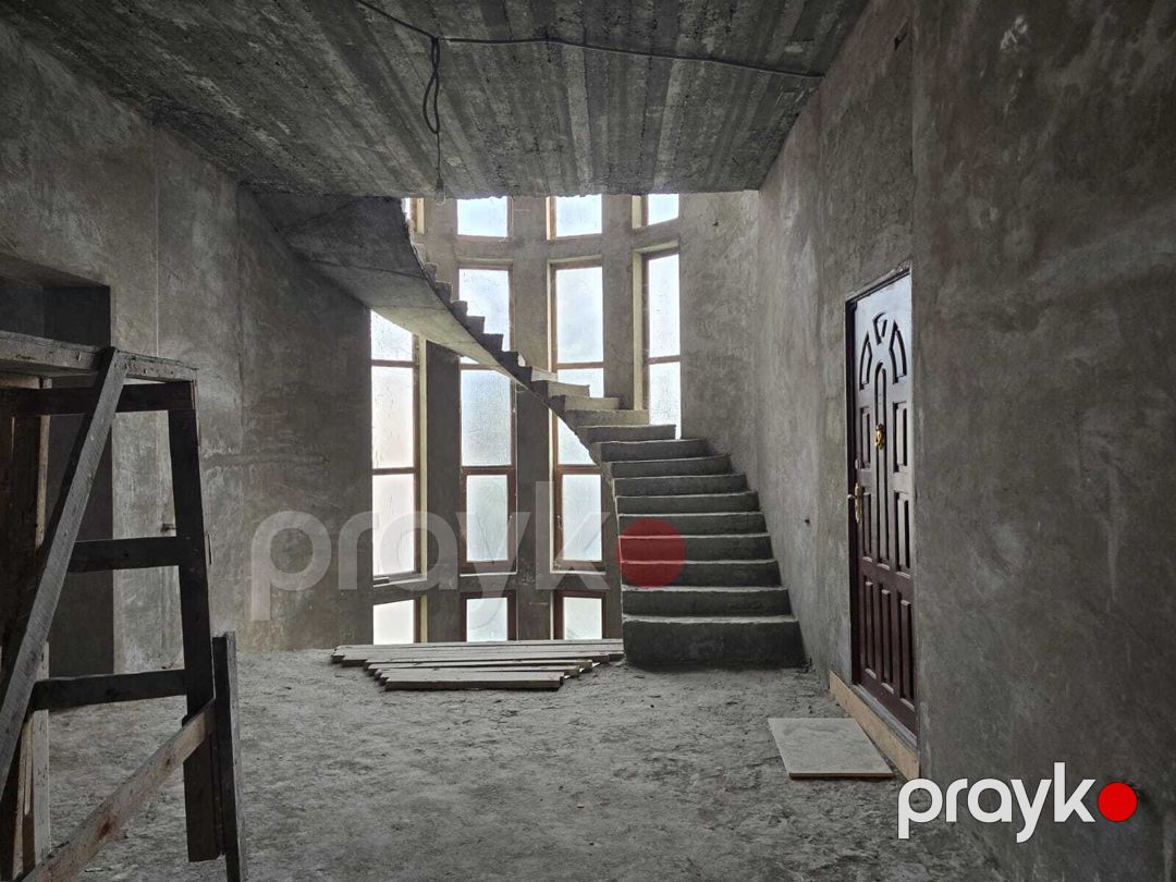 Satılır 15 otaqlı həyət evi/bağ evi 1000 m² — Ev, villa, Bakı (6)
