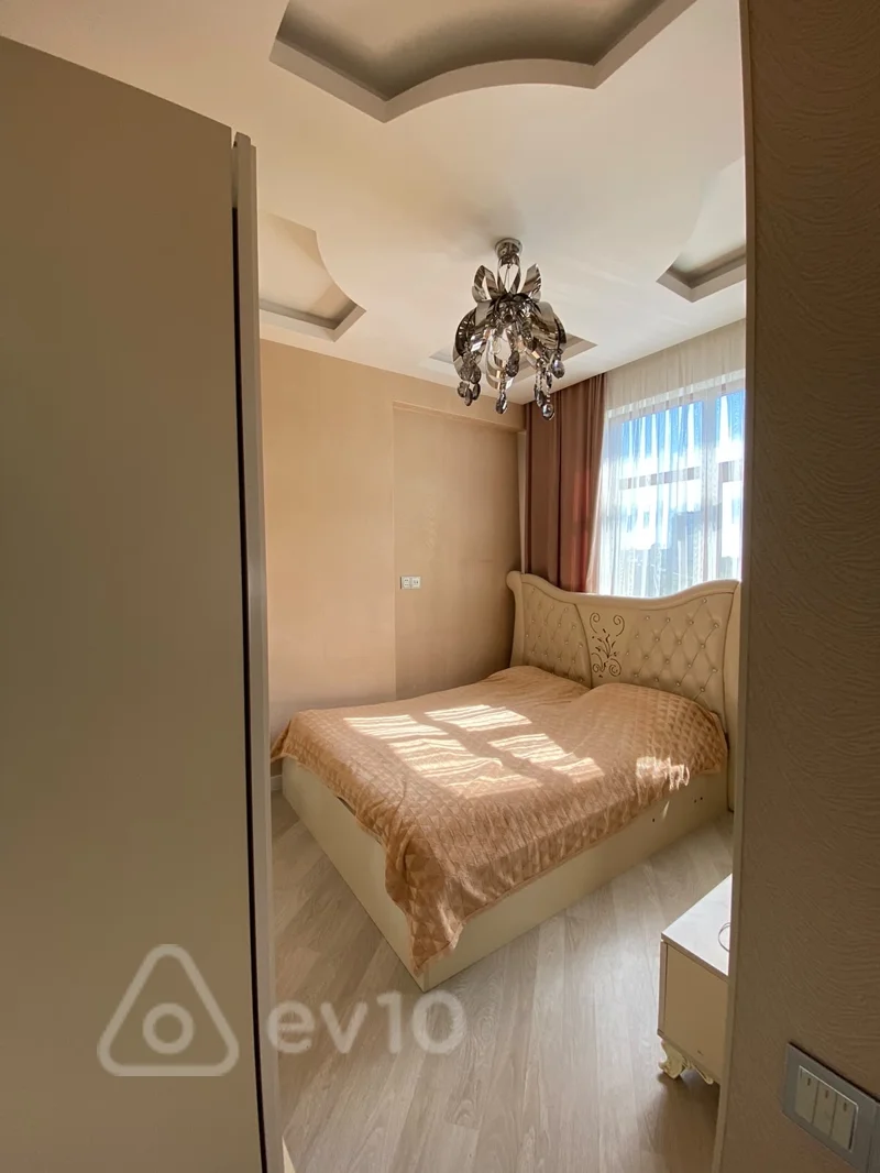 3 otaqlı mənzil, 81 m², 8 Noyabr Pr. — kirayə — Mənzil, Bakı (9)