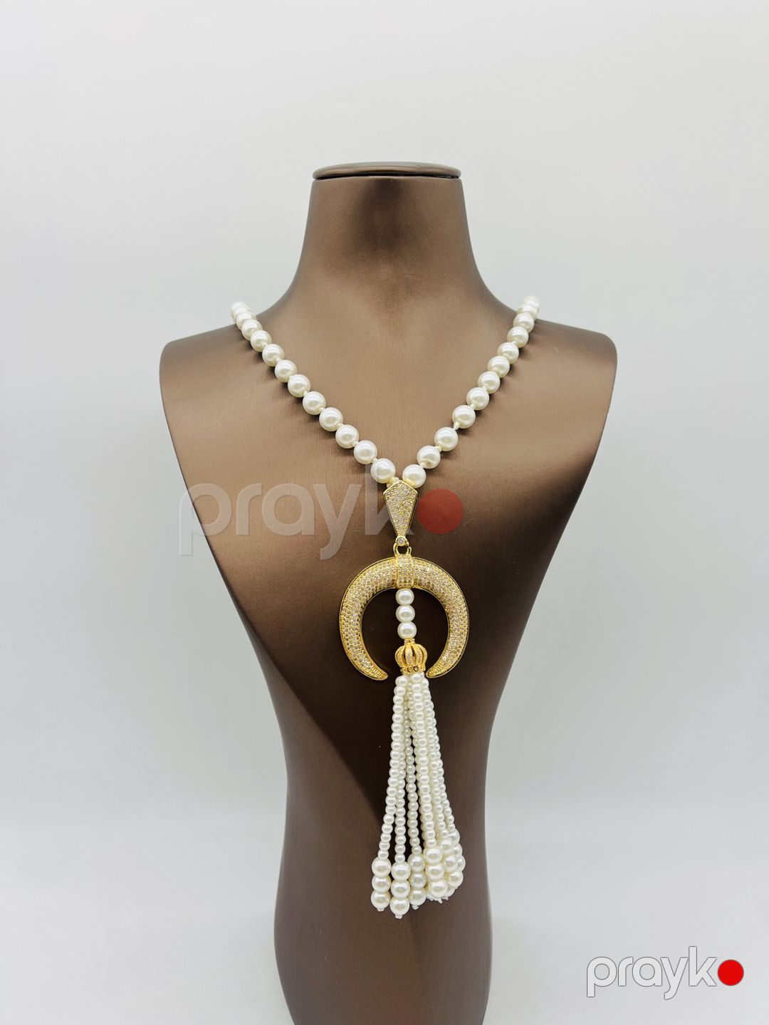 Boyunbağı qadınlar üçün P-25, mayorika mirvari — Mallar, Bakı (2)