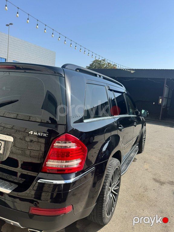 Mercedes GL 550 4MATIC, 5.5 L, 2006 il, 310 000 km 77-CD-513 — Avtomobillər, Bakı (4)
