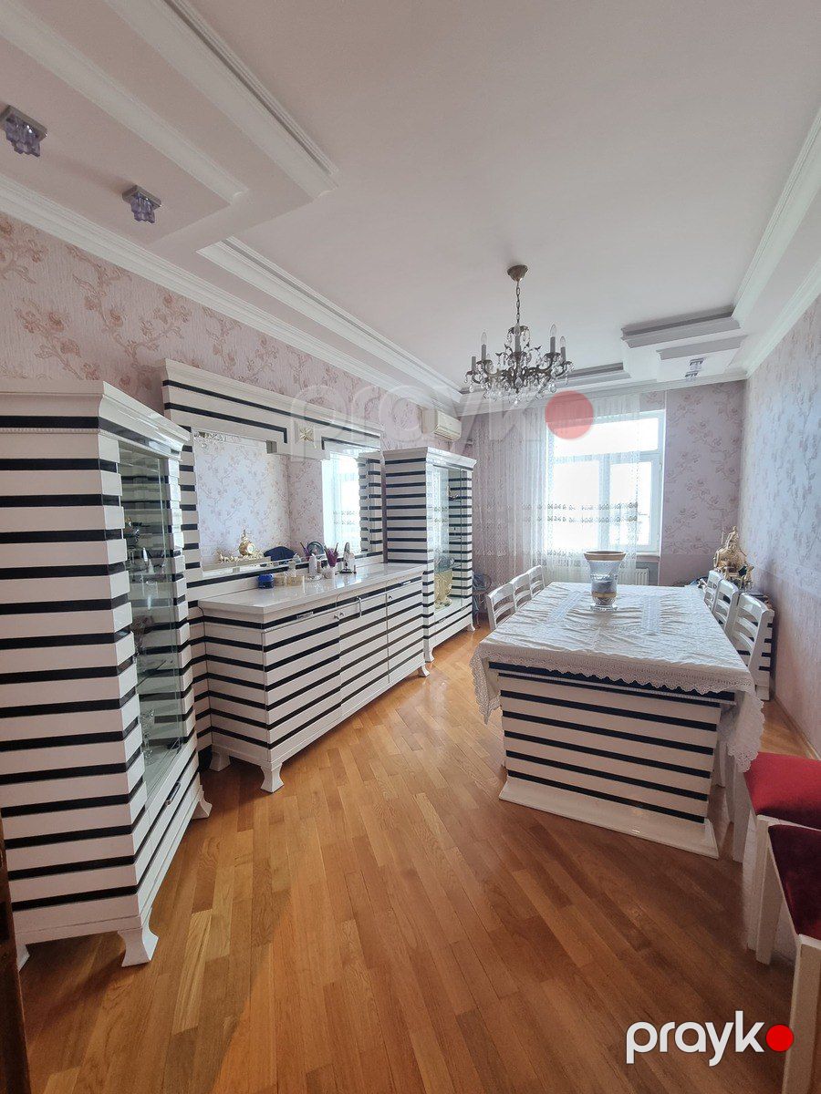 Satılır 4 otaqlı yeni tikili 190 m² — Mənzil, Bakı (6)