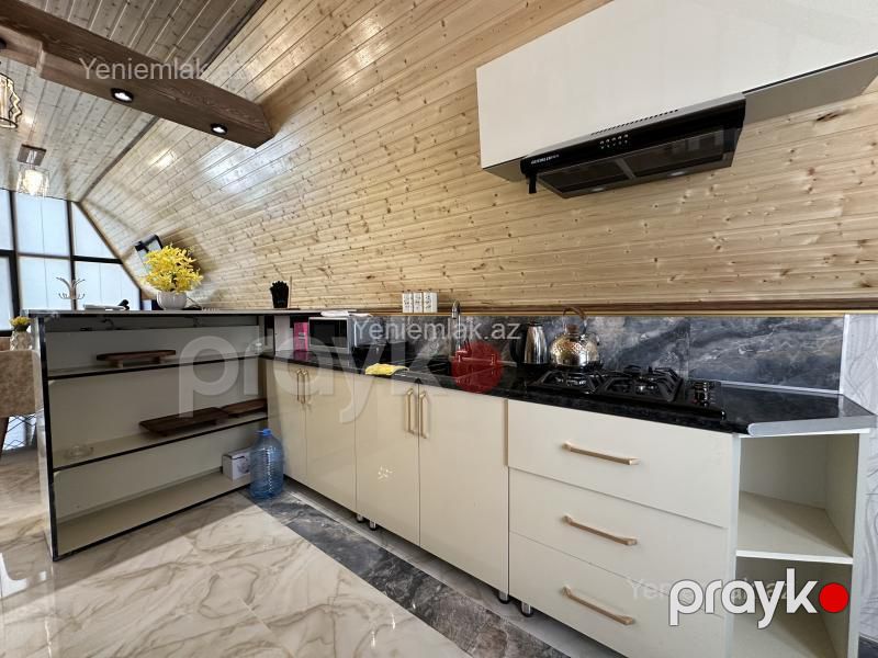 Günlük 4 otaqlı Həyət evi / Villa, 140 m², Quba — Ev, villa, Quba (6)