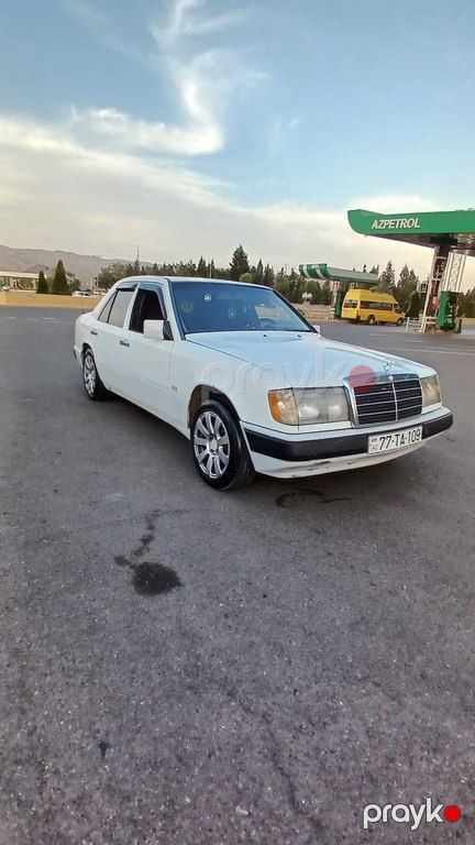 Mercedes 200 D, 2.0 L, 1990 il, 200 000 km 77-TA-109 — Avtomobillər, Qəbələ (2)