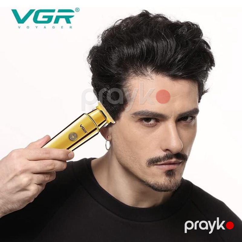 VGR V-947 Professional USB Şarj Edilən Elektrikli Saç Kəsici Simsiz Bərbər Saç Kəsmə Makası LED Ekranlı Kişilər üçün Trimmer — Usturalar, trimmerler və epilyatorlar, Bakı (4)