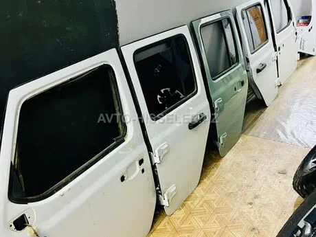 Jeep Wrangler 2019-2025 Plug-in Hibrid original qapıları — Bakı