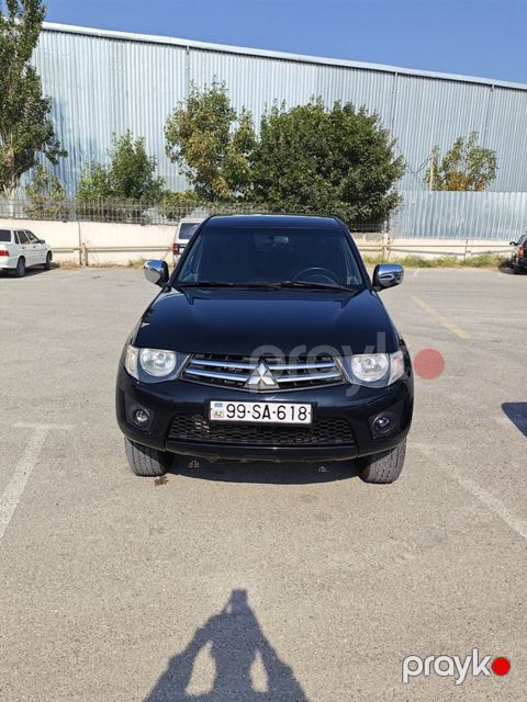 Mitsubishi L200, 2.5 L, 2013 il, 699 000 km — Xırdalan