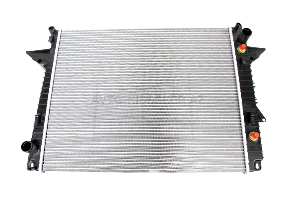 Land Rover Discovery su radiatoru — Anar