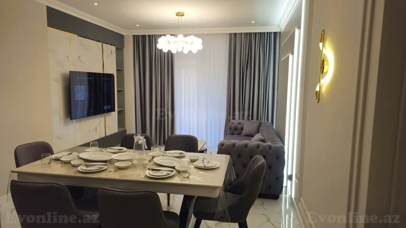 Kirayə verilir 4 otaqlı Mənzil Yeni tikili 160 m² Bakı, Yasamal r., 8 Noyabr m — Bakı