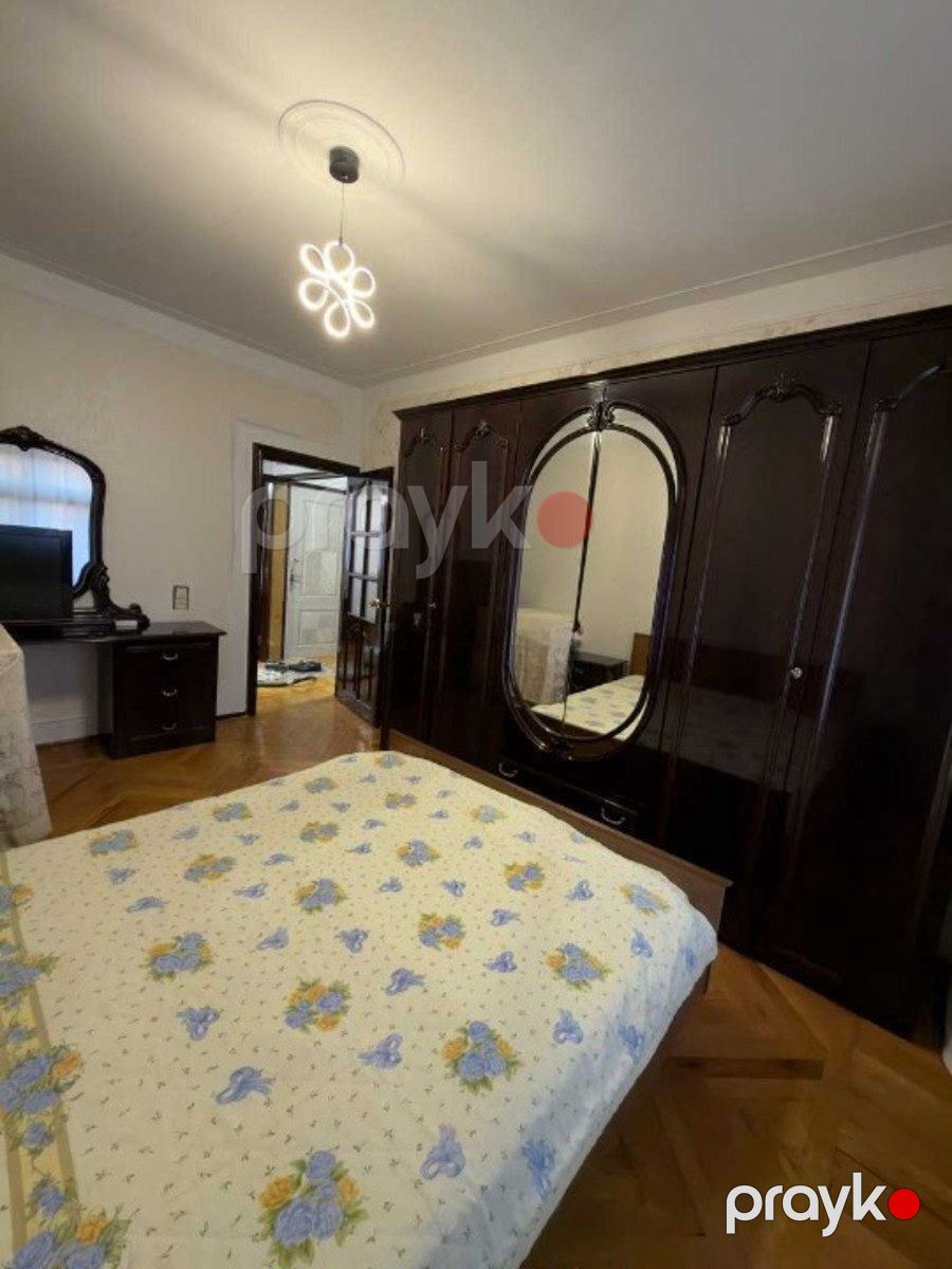 Satılır 2 otaqlı köhnə tikili 65 m² — Mənzil, Bakı (3)