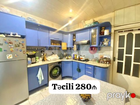 Endirim olundu Mətbəx mebeli satılır 280₼. Ölçü 2.20/1.80. Üzərində — Bakı