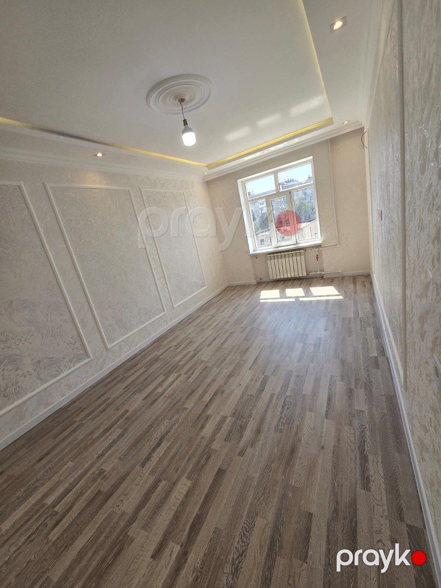 Satılır 2 otaqlı köhnə tikili 65 m² — Mənzil, Bakı (2)