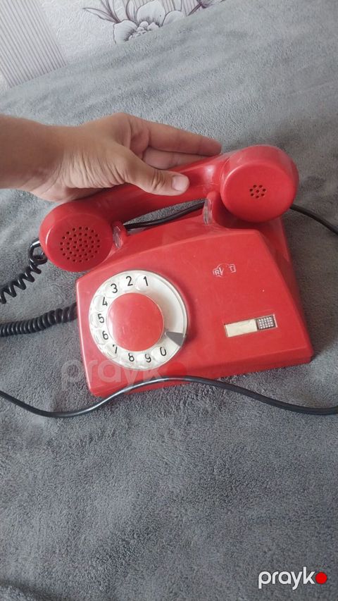 Ev telefonu:İdeal vəziyyətdədi 1987ci ilde isteshal olunub telefon az — Sumqayıt