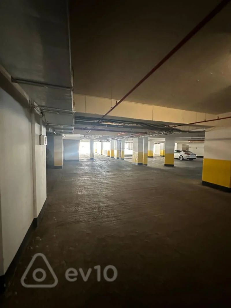 4 otaqlı mənzil, 140 m², Mehemmed Hadi — kirayə — Mənzil, Bakı (12)