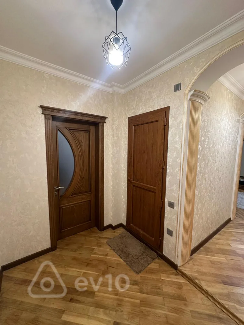 4 otaqlı mənzil, 190 m², Akim Abbas küçəsi — Mənzil, Bakı (10)