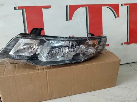 Kia Cerato 2010-2013 farası — Bakı