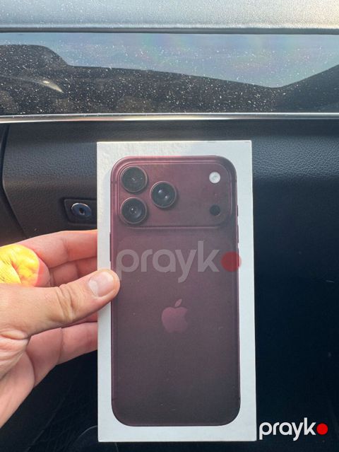Iphone 18pro max 256 gb qeydiyat olunub — Bakı